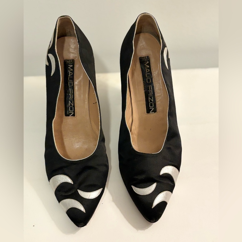 MAUD FRIZON Black Heels with Silver Accents